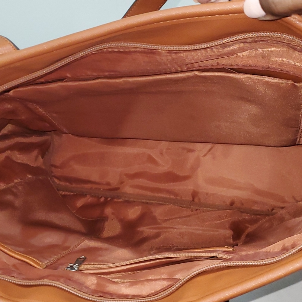 Joy Mangano Rfid Tablet Pocketbook - image 6